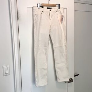 BNWT distressed boyfriend jeans